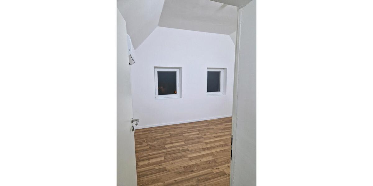 Einfamilienhaus Sankt Augustin - 4 Zimmer, 84 m&sup2;, 550&euro; | Angebot:24842316