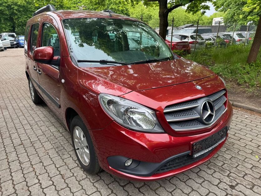 Mercedes-Benz Citan 265.000 km 4.990 € Hamburg 22043