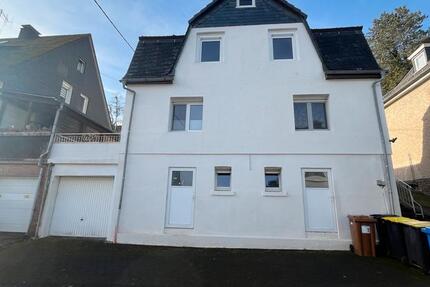 Haus Siegen Eiserfeld - 7 Zimmer, 135 m&sup2;, 260.000&euro; | Angebot:26904115