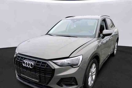Audi Q3 41.500 km 31.999 &euro; Rastede/ Wahnbek 26180