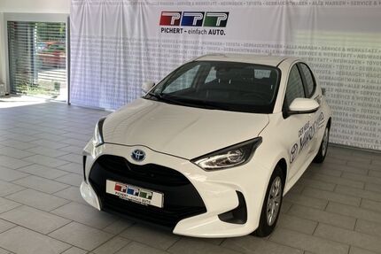 Toyota Yaris 27.000 km 19.990 &euro; Passau - Grubweg 94034