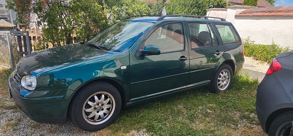 VW Golf 266.000 km 699 &euro; Roßbach 94439