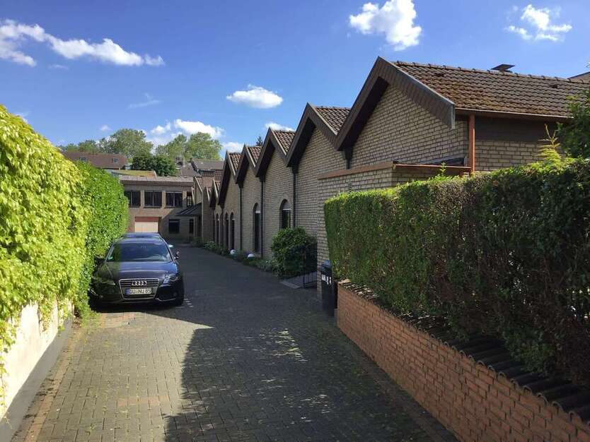 Wohnung zum Mieten in Duisburg 365 € 17.27 m²