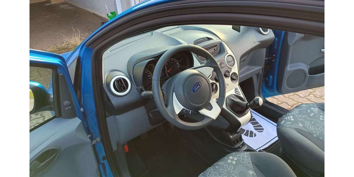 Ford Ka/Ka+ 18.500 km 6.200 &euro; Glückstadt 25348