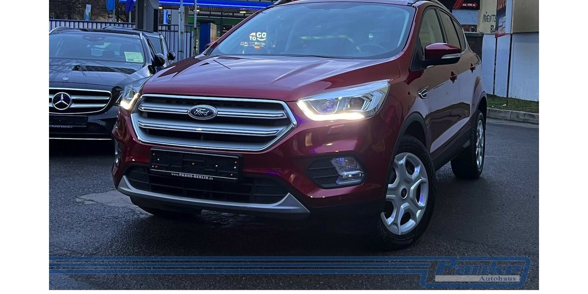 Ford Kuga Automatik*Navi*Carplay*SHZ*Tempo* 63.647 km 14.990 &euro; Berlin 13187