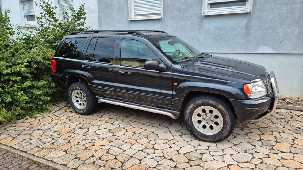Grand Cherokee