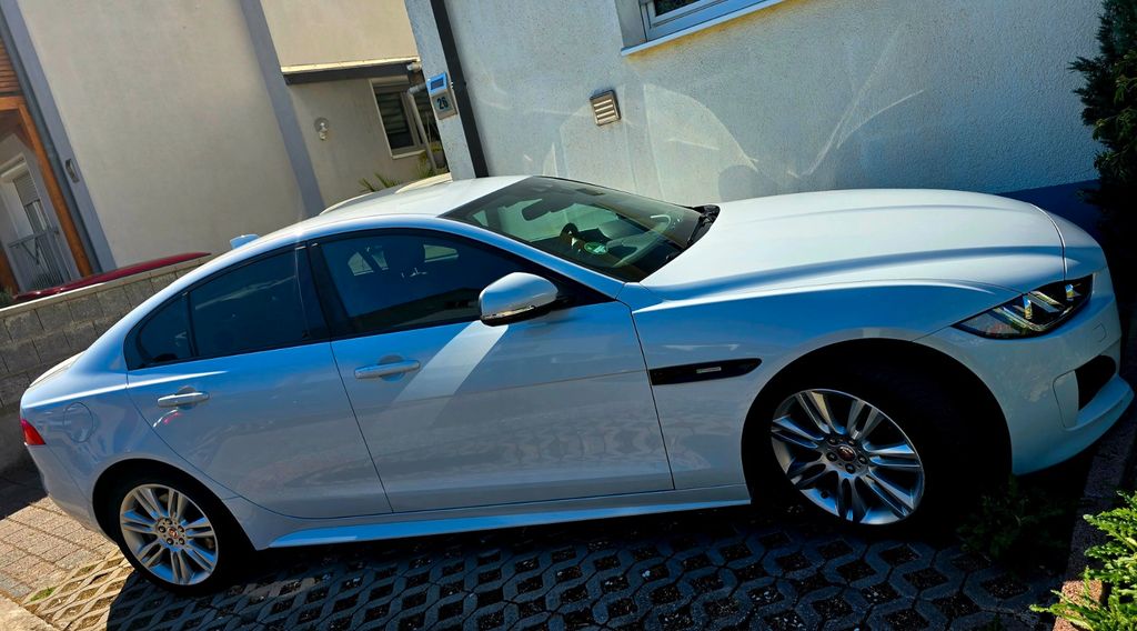 Jaguar XE 67.000 km 17.990 &euro; Gernsheim 64579
