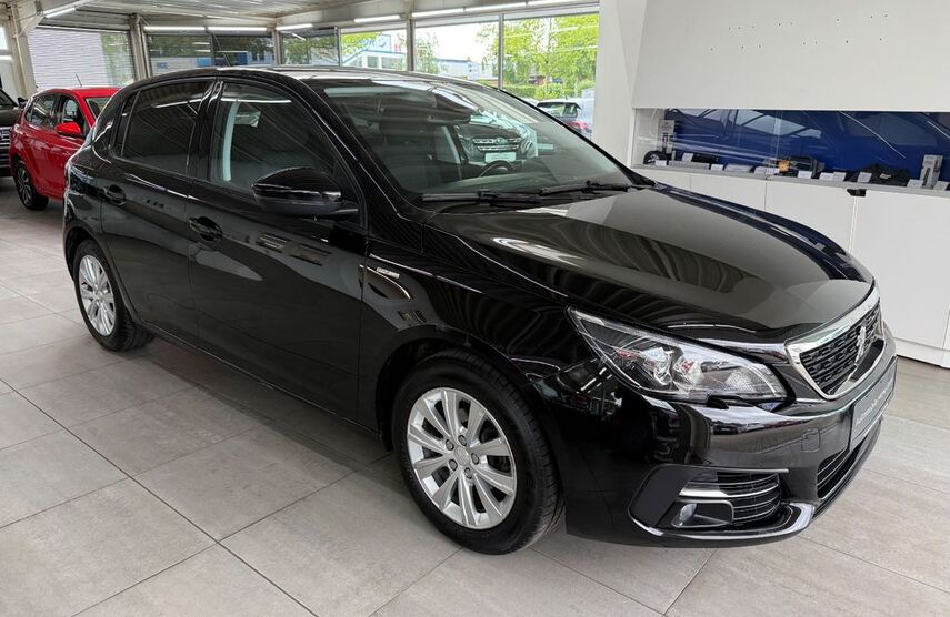 Peugeot 308 95.000 km 8.490 € Braunschweig 38116
