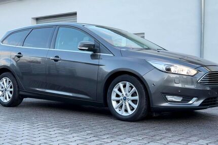 Ford Focus 103.530 km 12.590 &euro; Siegburg 53721