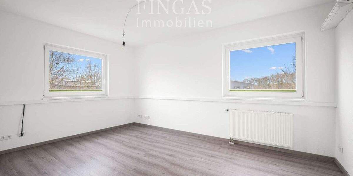 Gewerbeobjekt Schwanewede Brundorf - 6 Zimmer, 50 m&sup2;, 300&euro; | Angebot:25387571