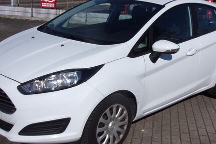 Ford Fiesta 185.900 km 3.333 &euro; Wolfen 06766
