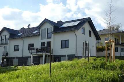 Haus Essenheim - 7 Zimmer, 219 m&sup2;, 2.850&euro; | Angebot:27336434