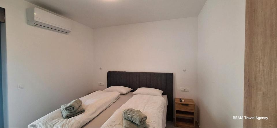 Ferienimmobilie Köln Rodenkirchen - 150&euro; | Angebot:26167957