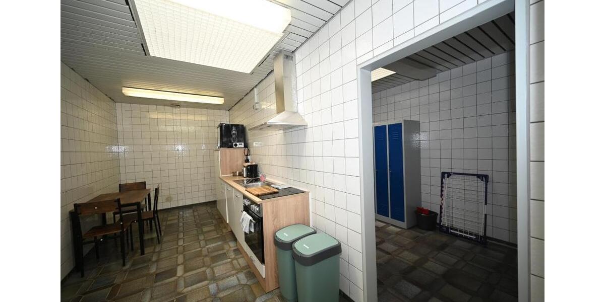 Gewerbeobjekt Neumarkt in der Oberpfalz Altenhof - 2.630&euro; | Angebot:23691180