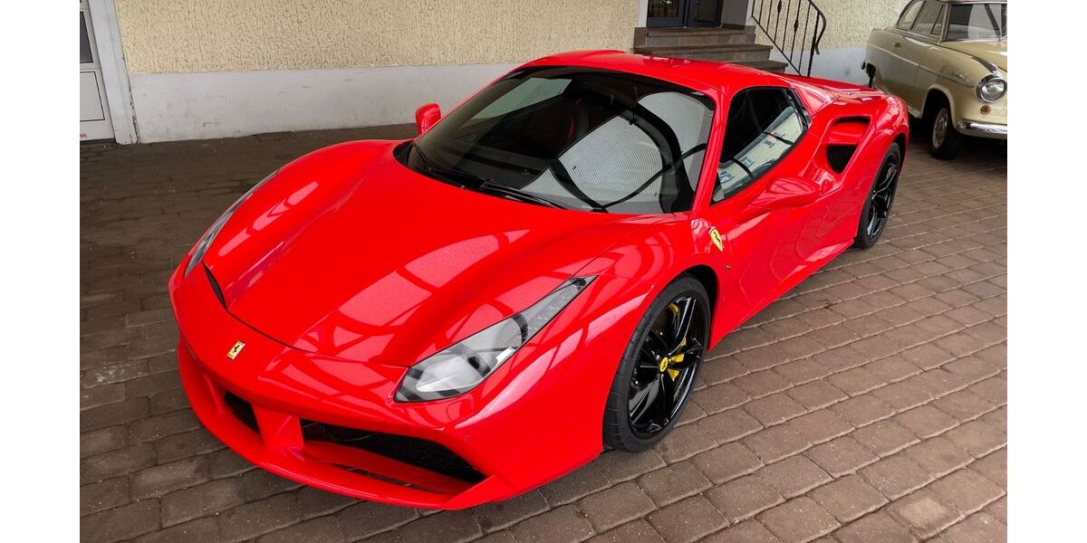 Ferrari 488 Spider 17.724 km 269.488 &euro; Badem 54657