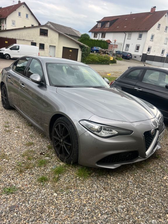 Giulia