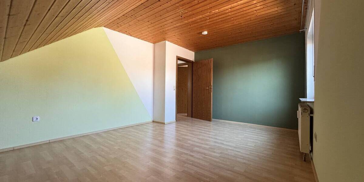 Etagenwohnung Crailsheim - 4 Zimmer, 93 m&sup2;, 800&euro; | Angebot:26694543
