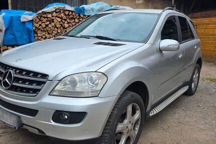 Mercedes-Benz ML 320 196.714 km 7.500 &euro; Knetzgau 97478