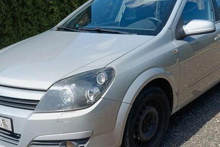 Opel Astra 226.000 km 1.200 &euro; Neueibau 02739