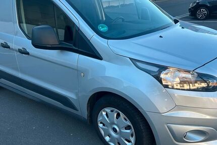 Ford Tourneo Connect 199.500 km 4.990 &euro; Köln 50827