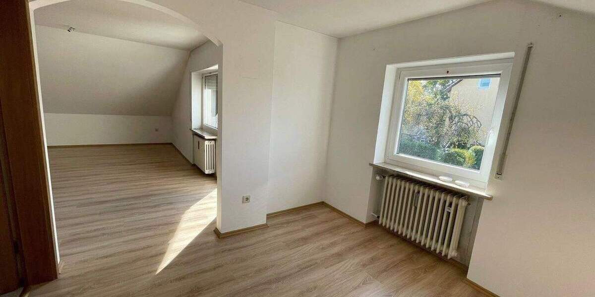 Etagenwohnung Kümmersbruck - 5 Zimmer, 80 m&sup2;, 850&euro; | Angebot:25682833