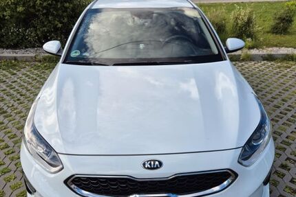 Kia ceed / Ceed 47.582 km 16.600 &euro; Haar 85540