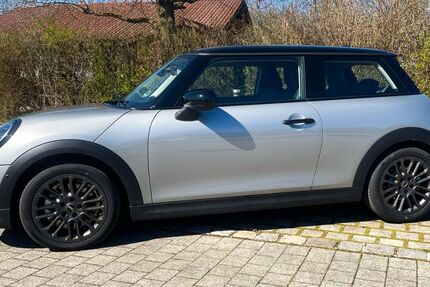 Mini Cooper C 4.000 km 24.900 € Poing 85586