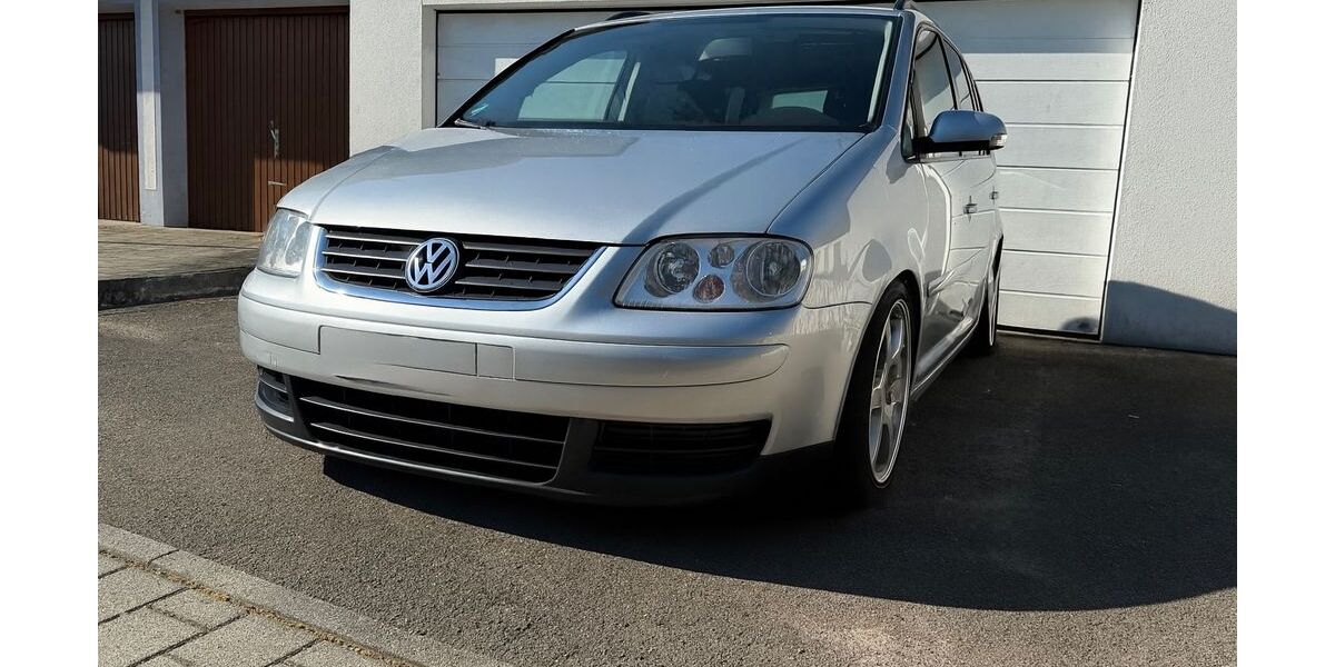 VW Touran 185.852 km 2.500 &euro; Ingolstadt 85053