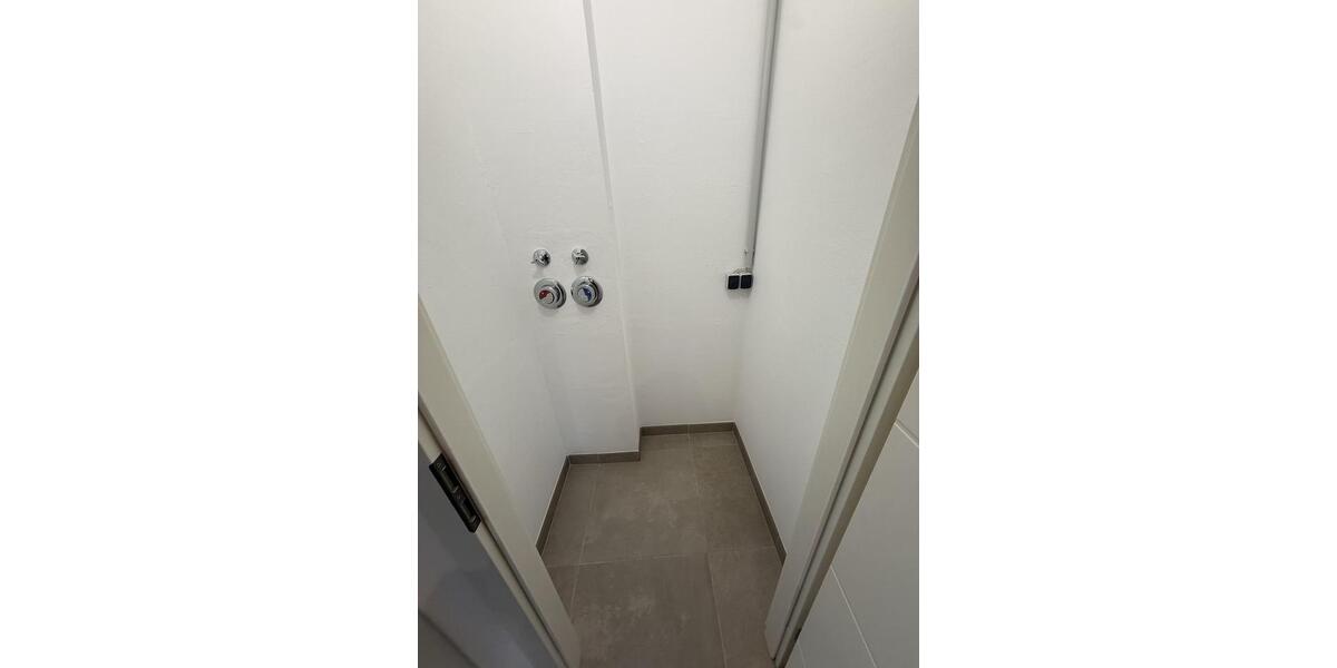 Etagenwohnung Steinbach (Taunus) - 3 Zimmer, 73 m&sup2;, 1.300&euro; | Angebot:24456351