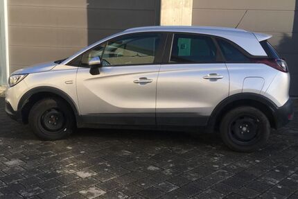 Opel Crossland (X) 21.850 km 13.500 &euro; Bad Mergentheim 97980