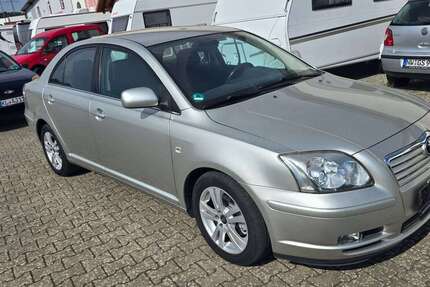Toyota Avensis 112.585 km 4.990 &euro; Ramstein-Miesenbach 66877