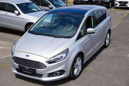 Ford S-Max 111.000 km 20.999 &euro; Karlsruhe 76137