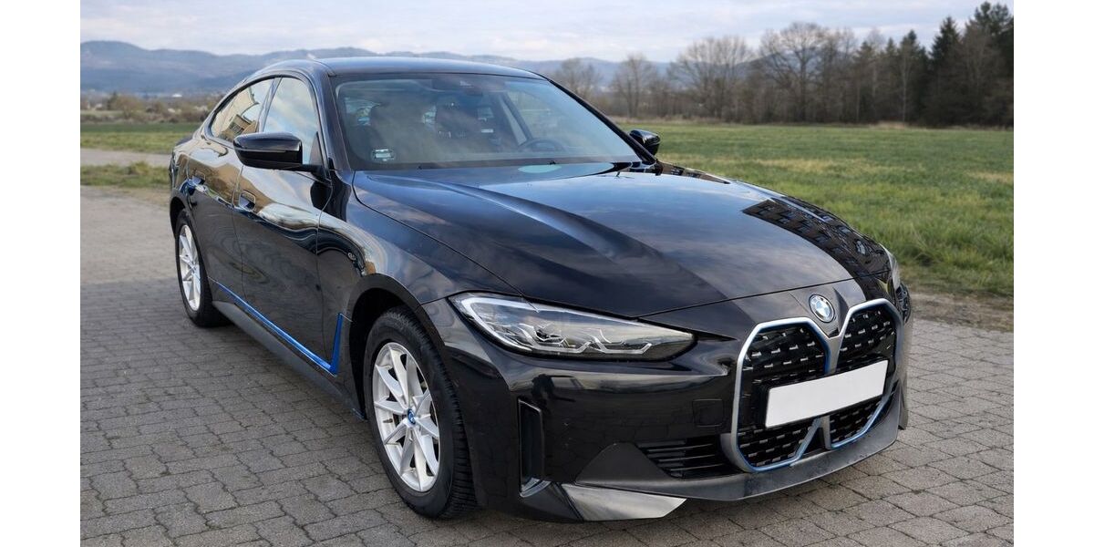 BMW i4 115.619 km 28.650 &euro; Hannover 30657