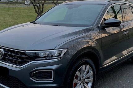 VW T-Roc 26.900 km 24.400 € Gernsheim 64579