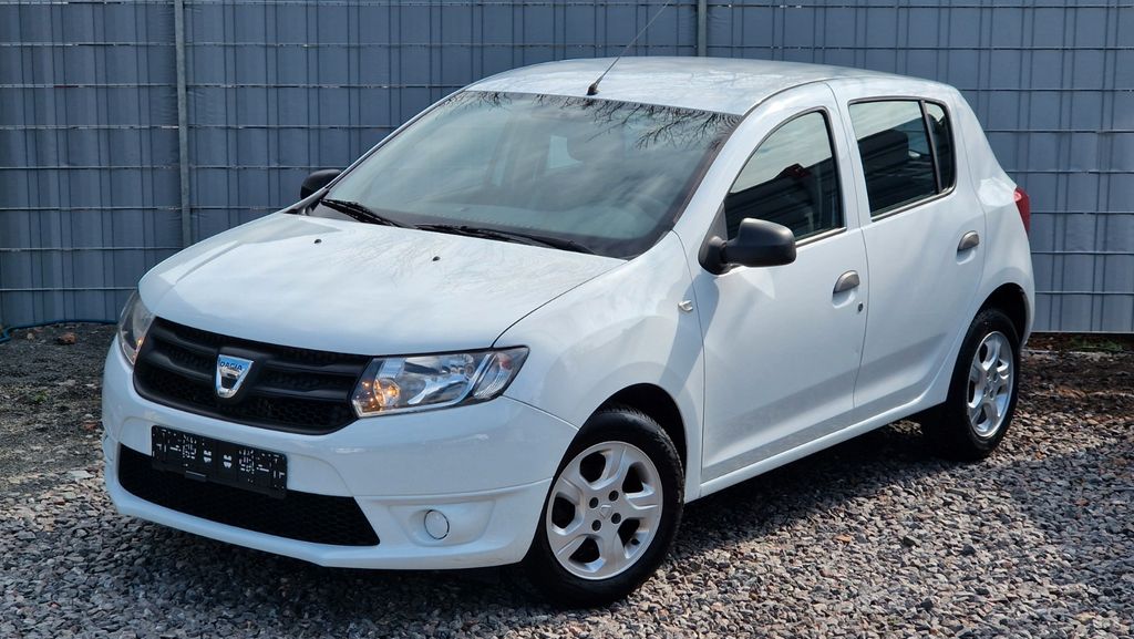 Dacia Sandero 79.853 km 4.590 &euro; Chemnitz 09114