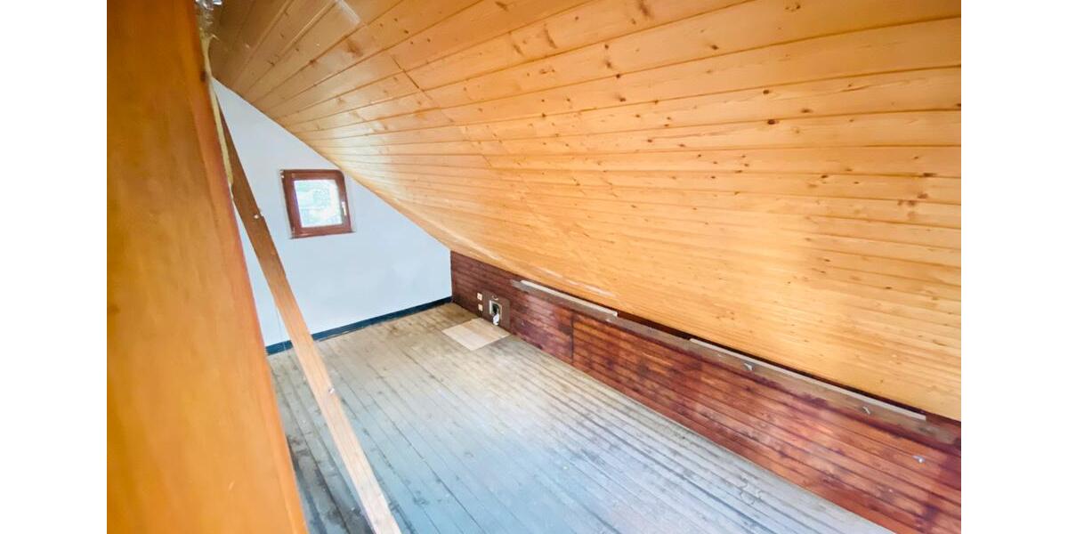 Einfamilienhaus Erpel - 8 Zimmer, 180 m&sup2;, 98.000&euro; | Angebot:26212689
