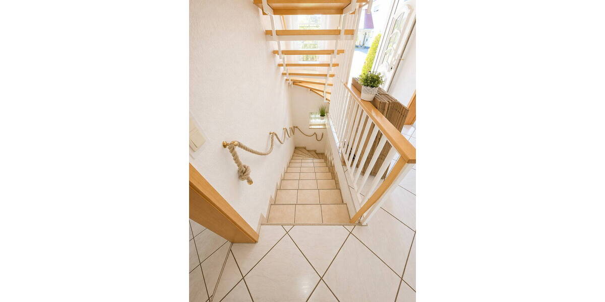 Einfamilienhaus Langenzenn - 6 Zimmer, 105 m&sup2;, 650.000&euro; | Angebot:26343951