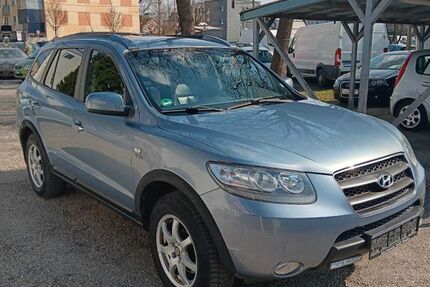 Hyundai SANTA FE 195.000 km 4.950 &euro; München 81243