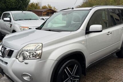 Nissan X-Trail 118.846 km 8.500 &euro; Schöneck 61137