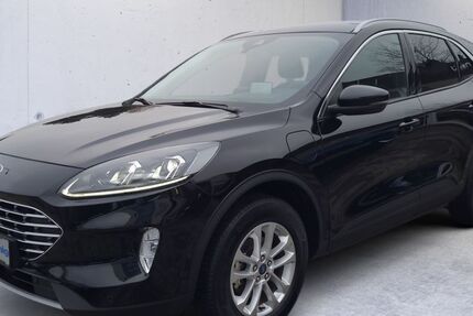 Ford Kuga 33.442 km 27.980 &euro; Konstanz 78467