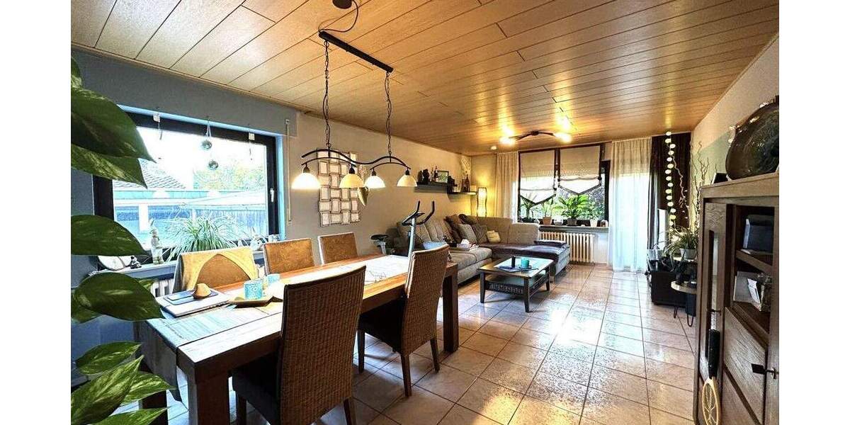 Etagenwohnung Königswinter Ittenbach - 2 Zimmer, 66 m&sup2;, 199.000&euro; | Angebot:25744921