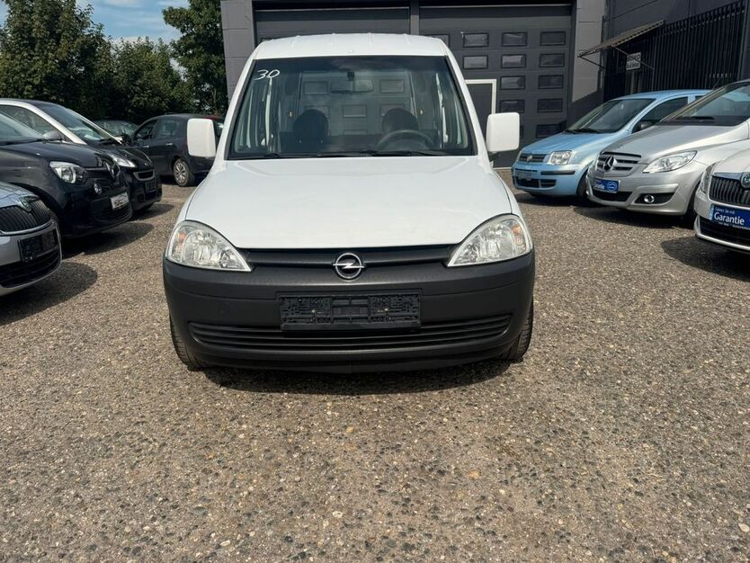 Opel Combo 141.000 km 1.990 € Kamp-Lintfort 47475