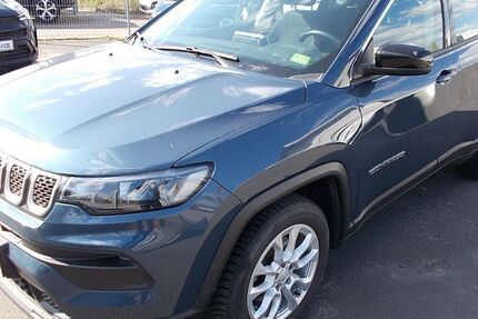Jeep Compass 42.458 km 19.997 &euro; Zerbst / Anhalt 39261