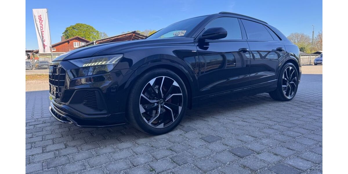 Audi Q8 209.000 km 42.999 &euro; München 81825
