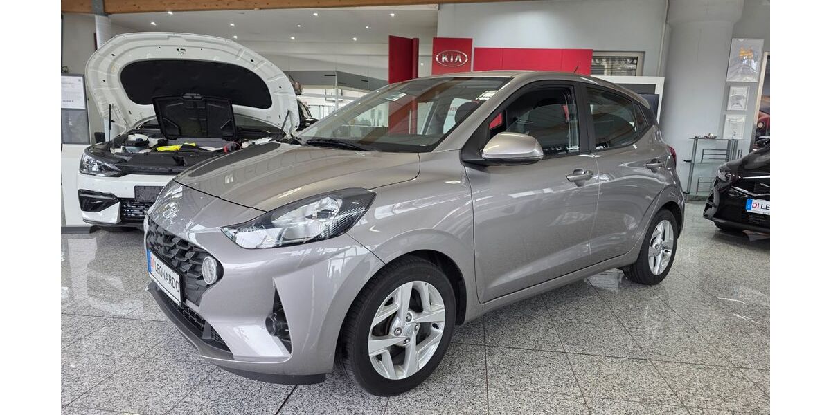 Hyundai i10 15.900 km 15.490 &euro; Solms 35606