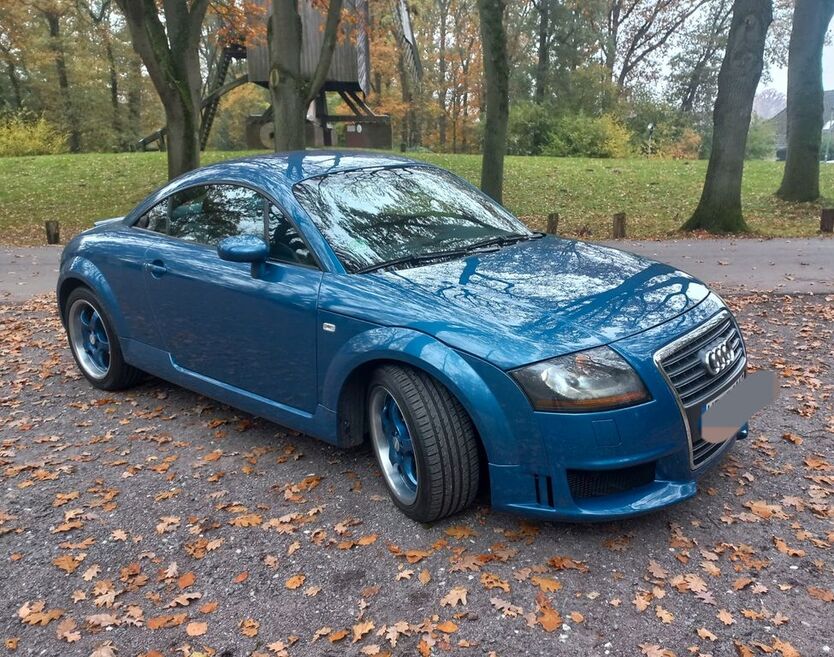 TT