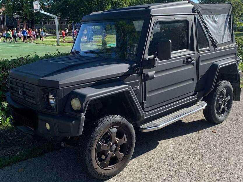 Lada 4x4 35.000 km 14.950 € Dorfen 84419