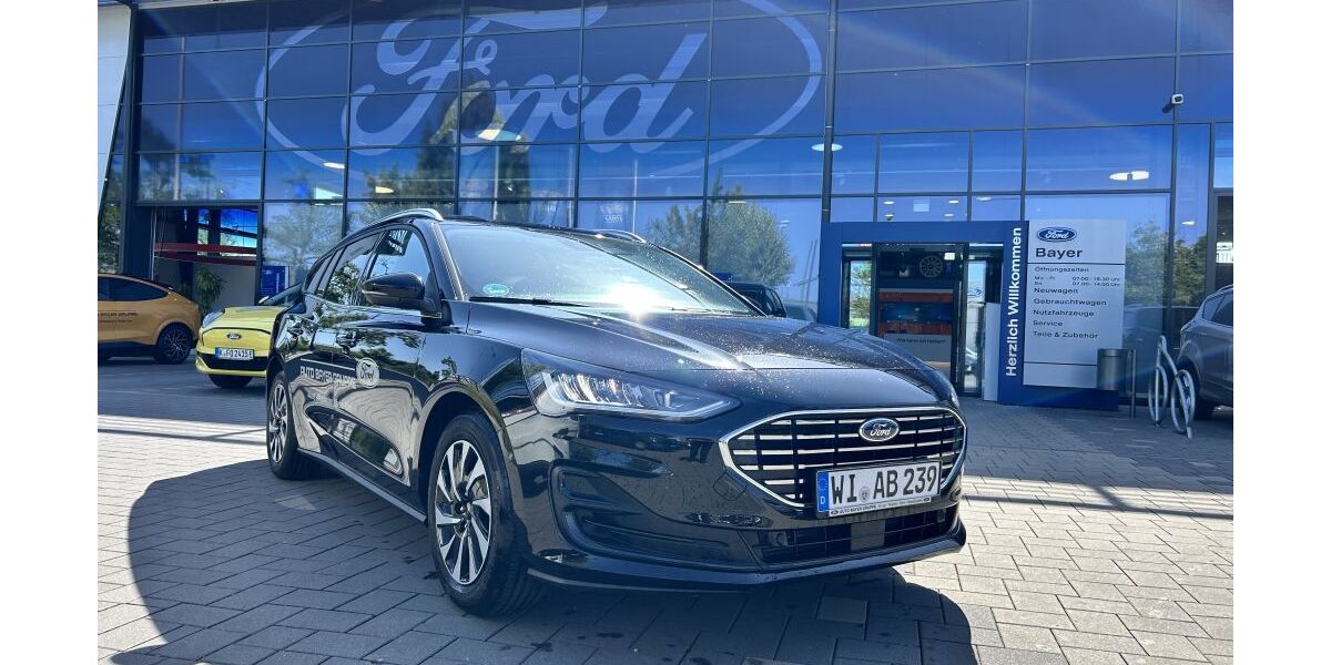 Ford Focus 23.500 km 22.950 &euro; Wiesbaden 65203