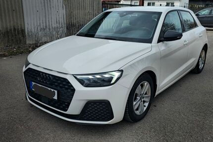Audi A1 95.000 km 15.499 &euro; Villingen 78048