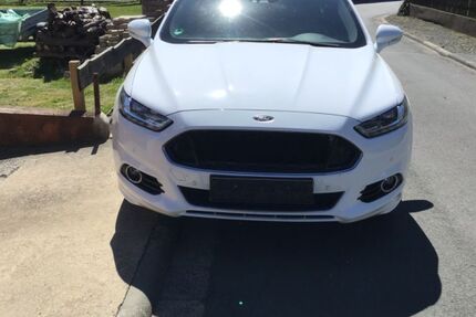 Ford Mondeo 92.500 km 14.200 &euro; Buchenau 35232